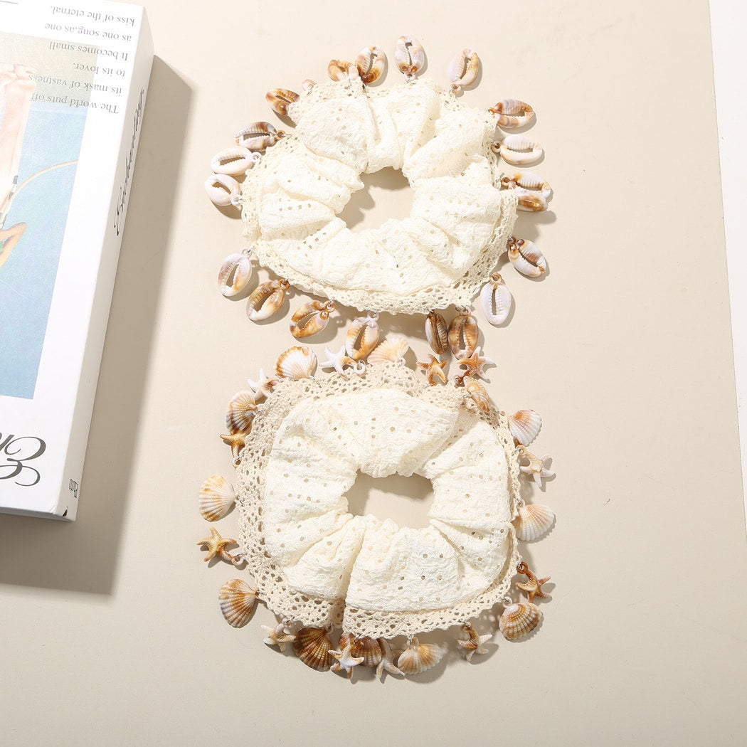 Gifty - Vintage Style Starfish Detail Scrunchie