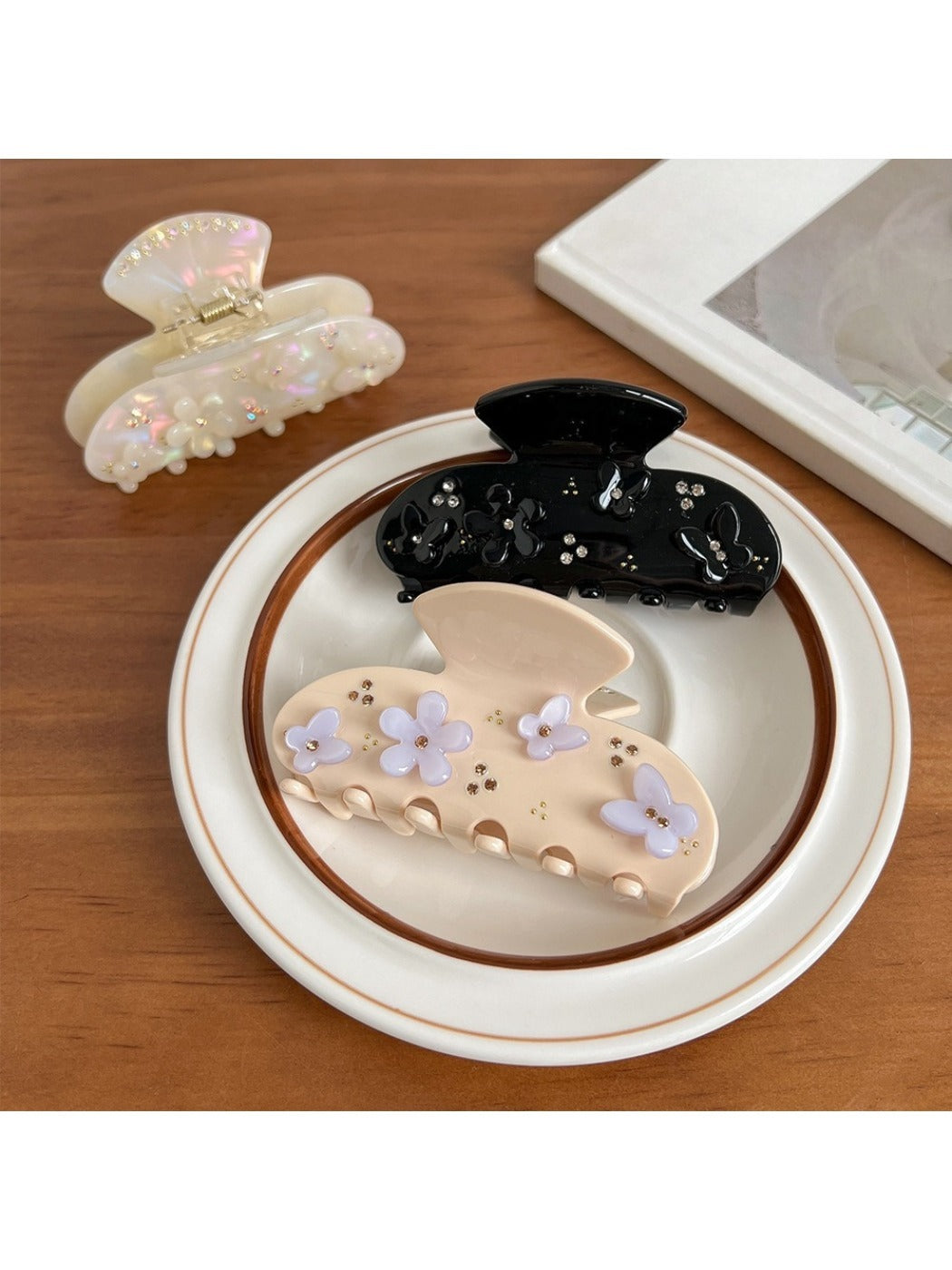 Beau - Cute Floral Print Hair Claw Clip