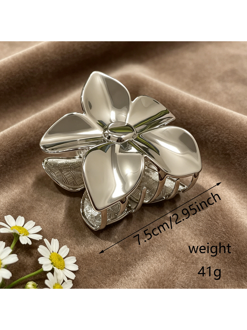 Beau - Vintage Flower Shape Plated Hair Clip