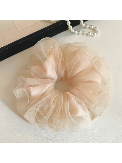Gifty - Soft Light Pink Tulle Scrunchie