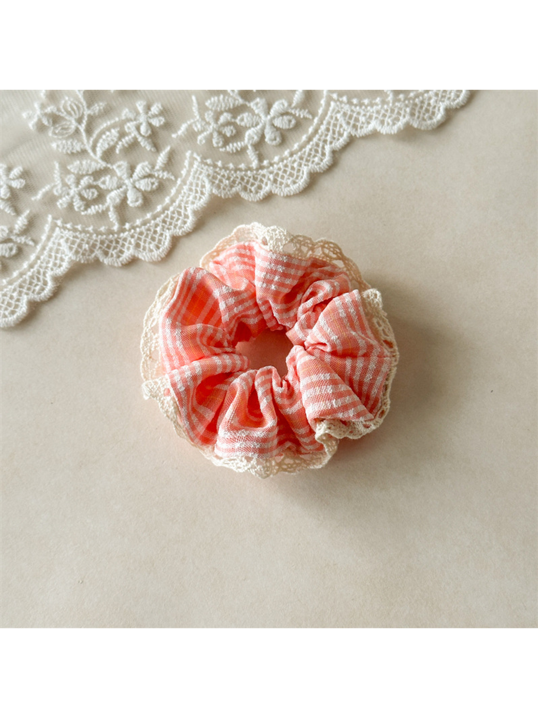 Gifty - Plaid Lace Trim High Stretch Hair Tie