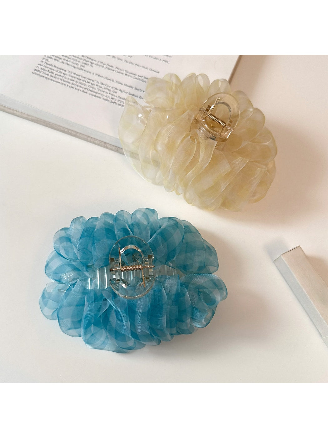 Beau - Cloud Ruffle Mesh Polka Dot Hair Claw Clip