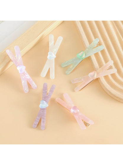 Beau - Chic Crisscross Hair Clip