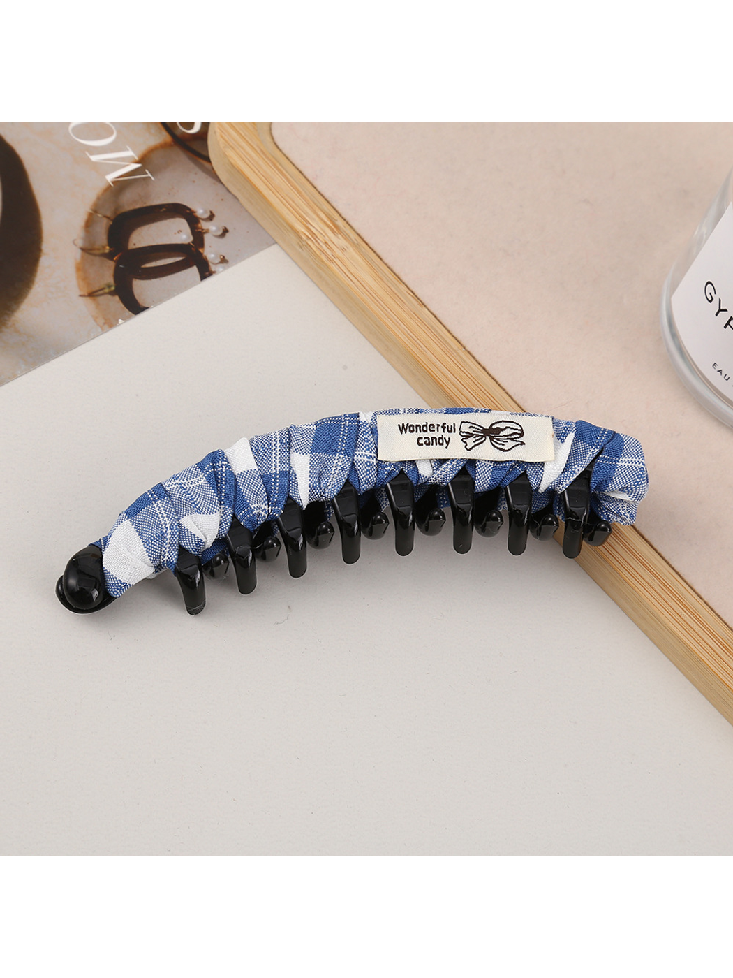 Beau - Retro Plaid Curved Hair Styling Banana Clip
