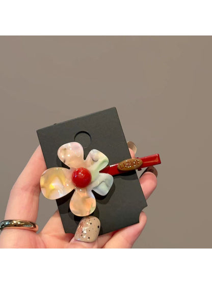 Beau - Glittering Small Floral Hair Clip