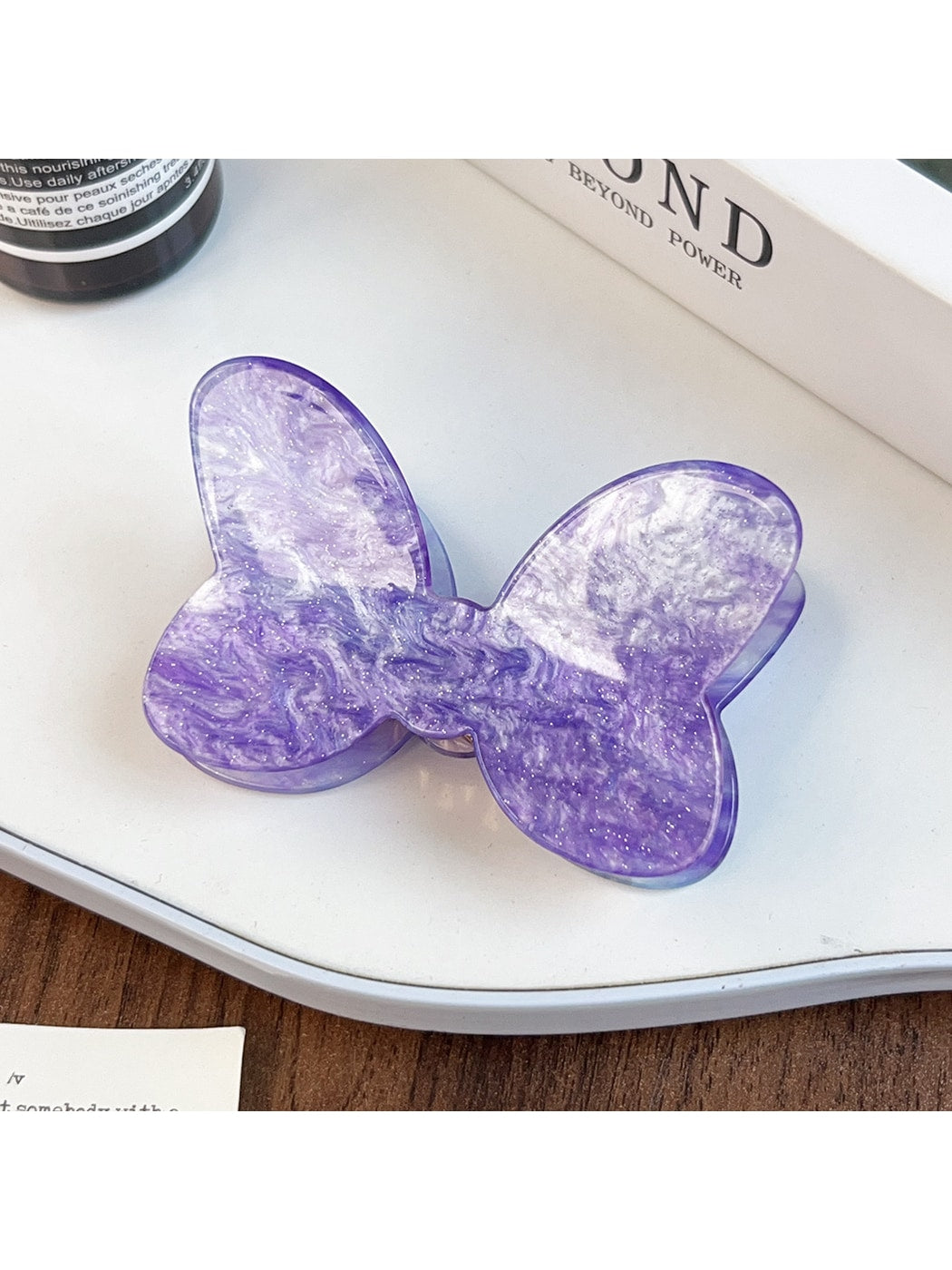 Beau - Acrylic Bow Shaped Decorative Hair Claw Clip