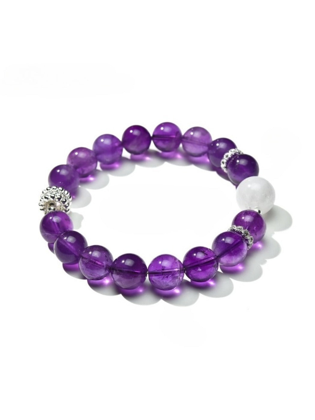 Detailed shot of Lovra vintage crystal beads with gold accents on bracelet