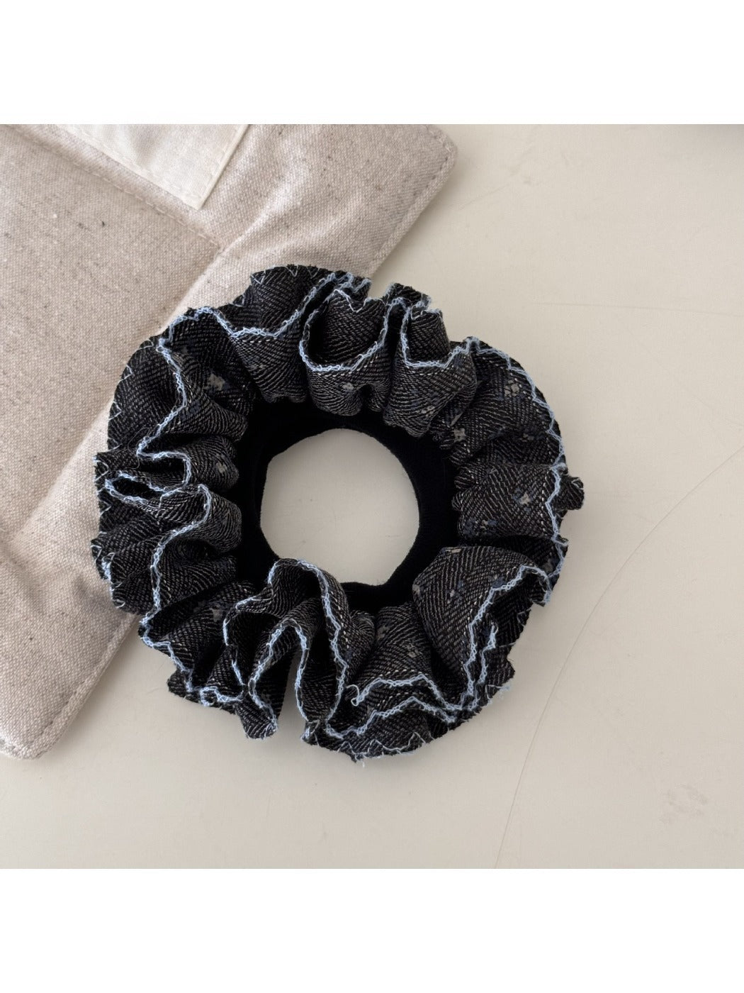 Gifty - Simple And Cute Hair Tie