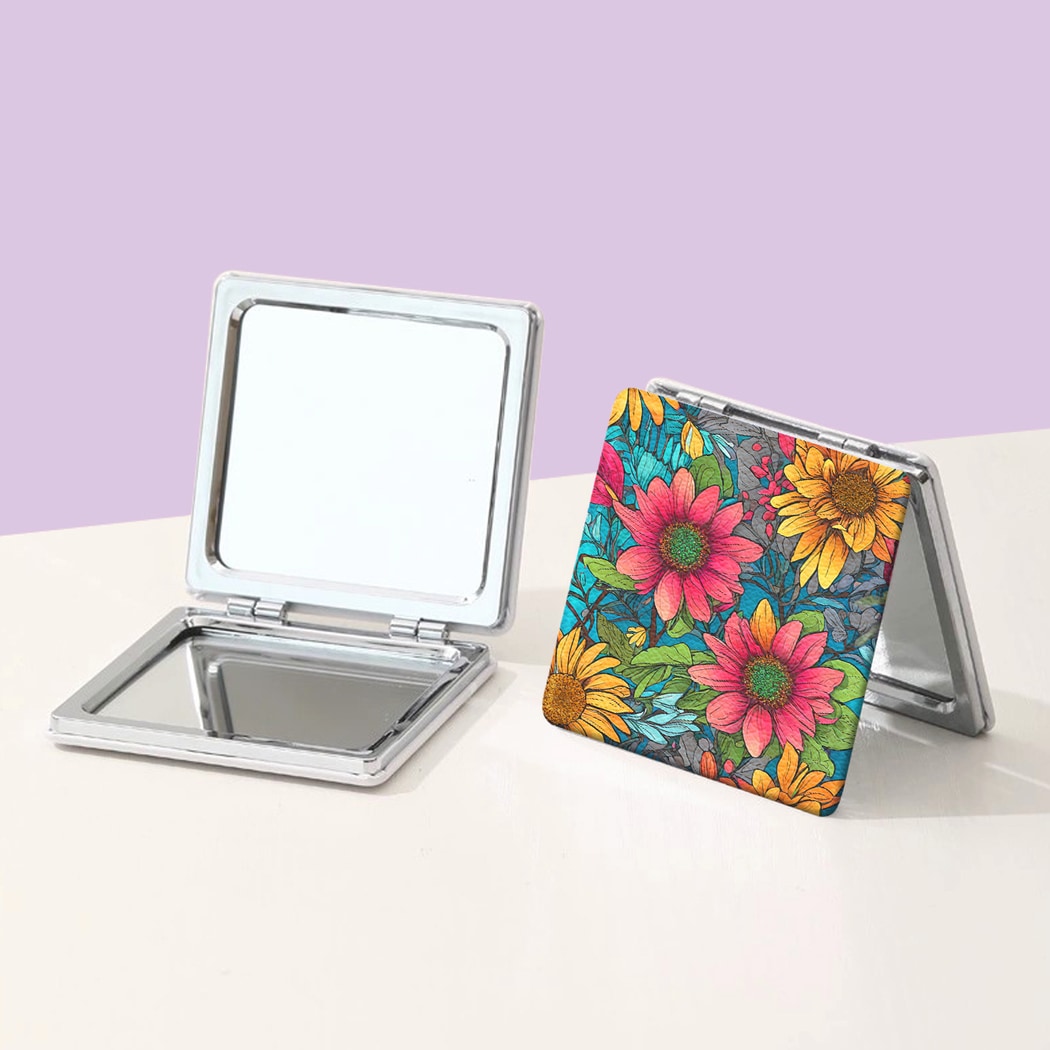 Mirroray - Decorative Folding Desktop Touch-Up Mirror