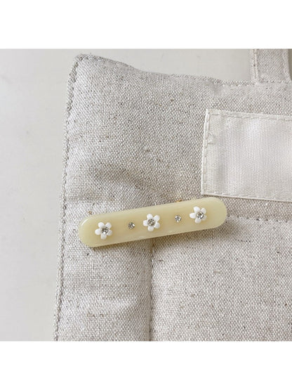 Beau - Floral Rectangular Hair Clip