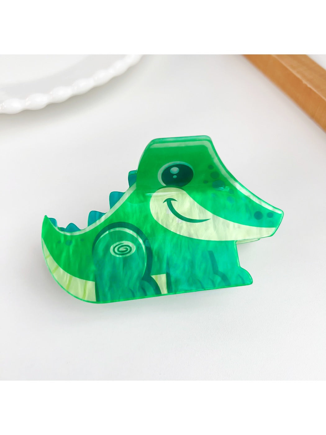 Beau hair claw clip shown from top angle highlighting animal shape design
