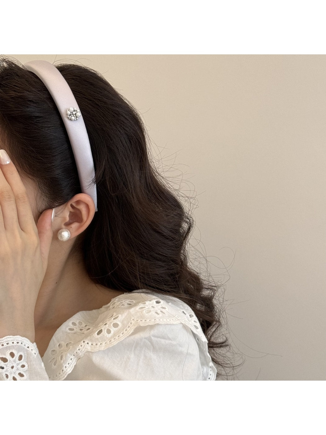Gifty - Floral Detail Satin Finish Women's Headband