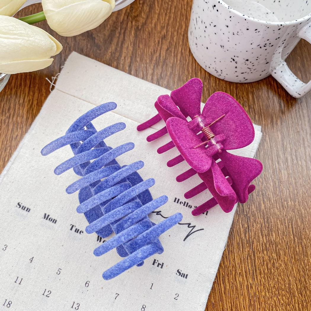 Beau - Solid Plush Textured Fashion Claw Clip