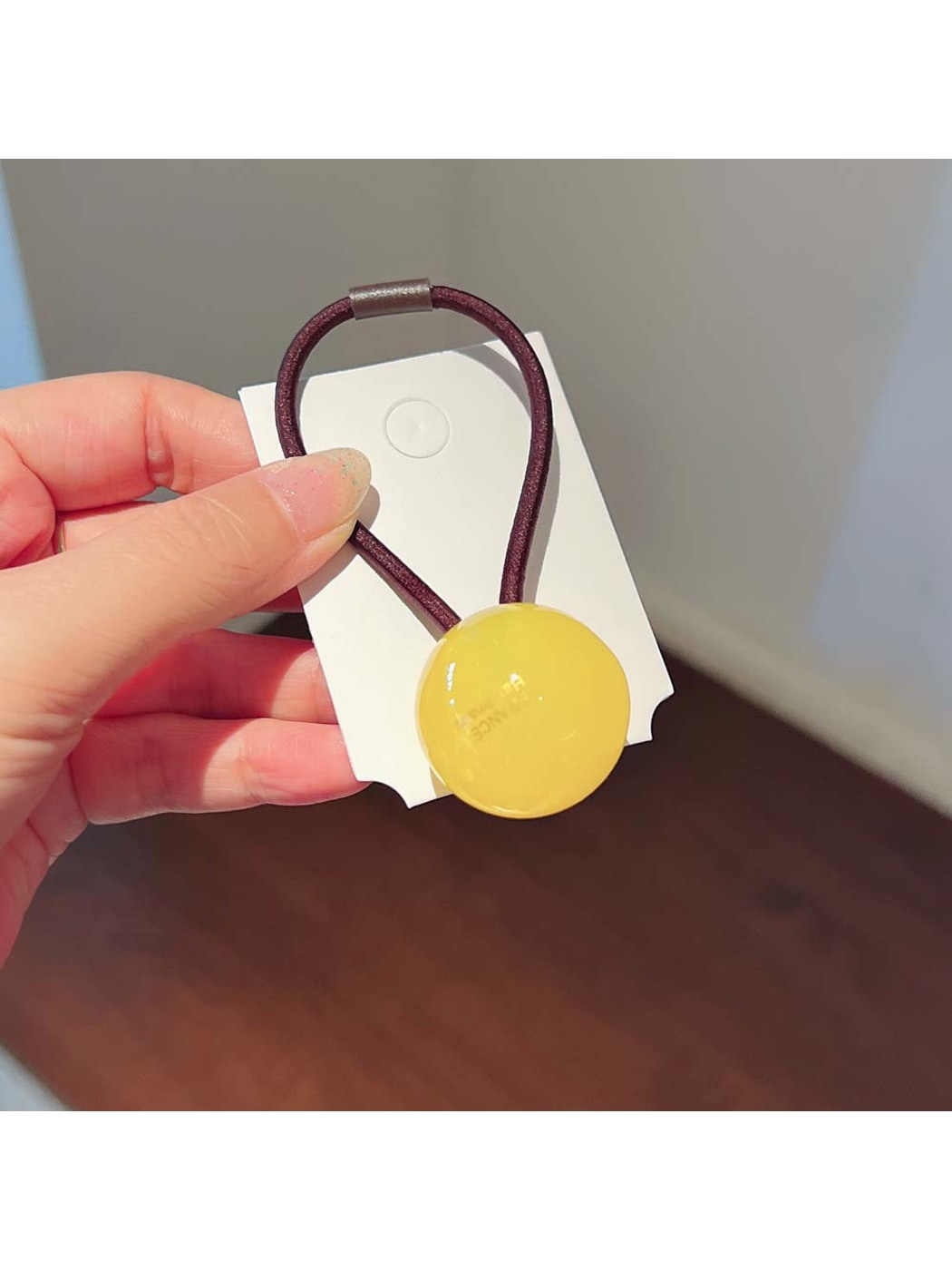 Gifty - Polished Round Accent Elastic Ponytail Hair Tie