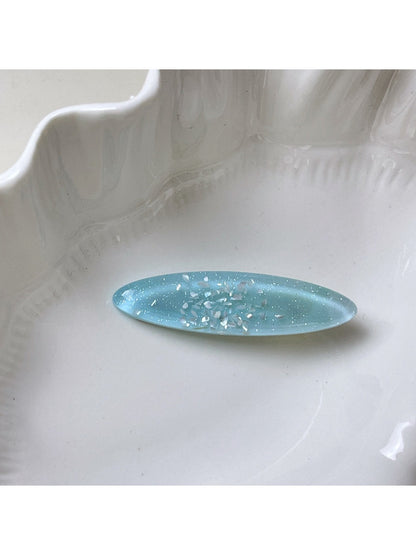 Beau - Minimalist Oval Shaped Hair Clip
