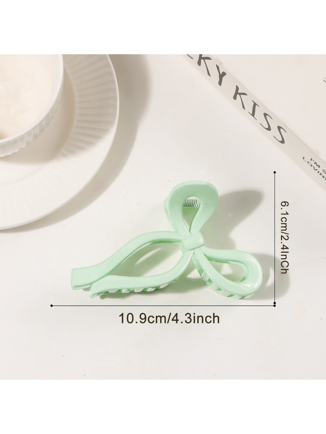 Beau - Minimalist Solid Color Bow Shaped Claw Clip