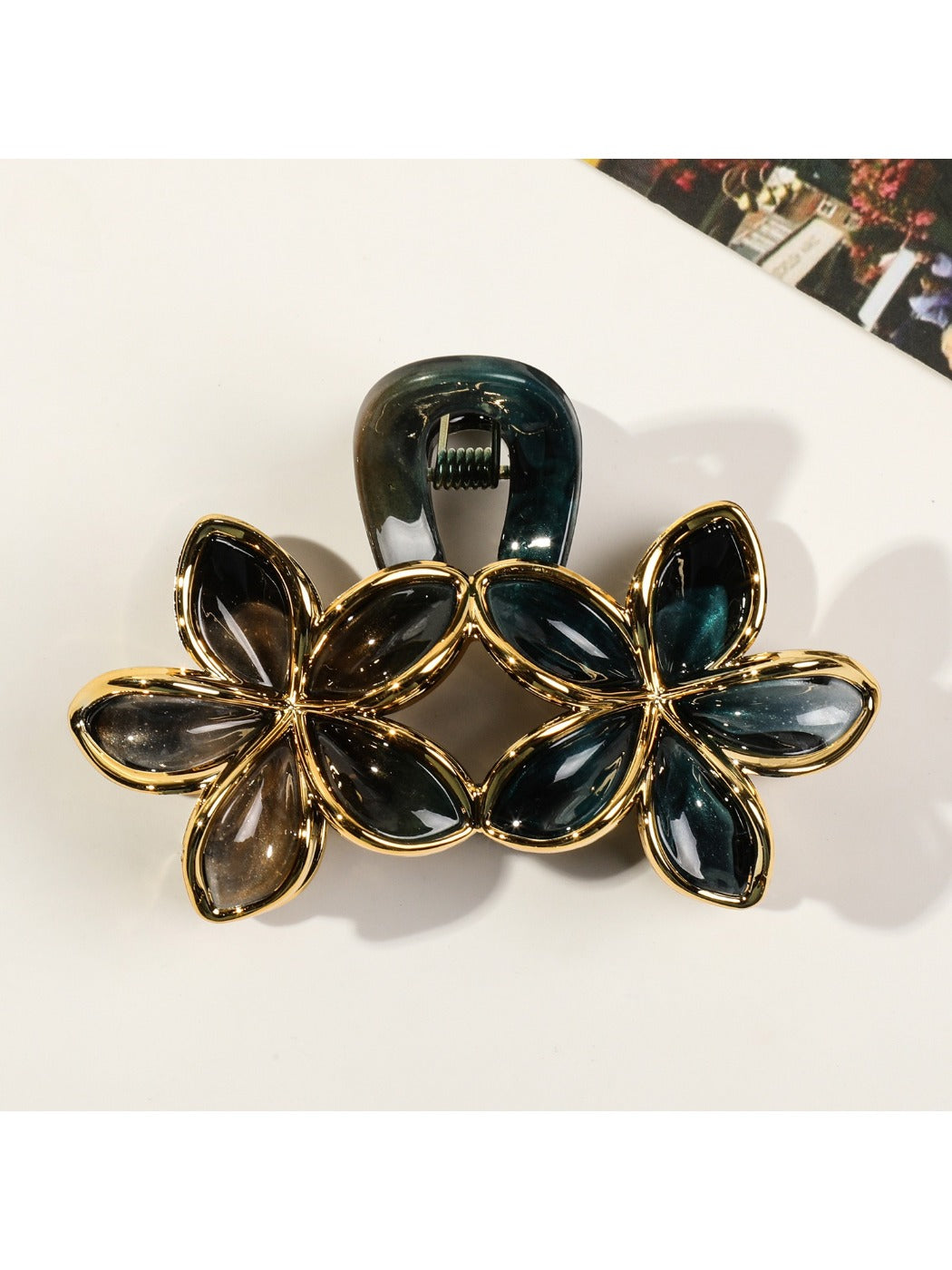 Beau - Vintage Twin Flower Claw Clip