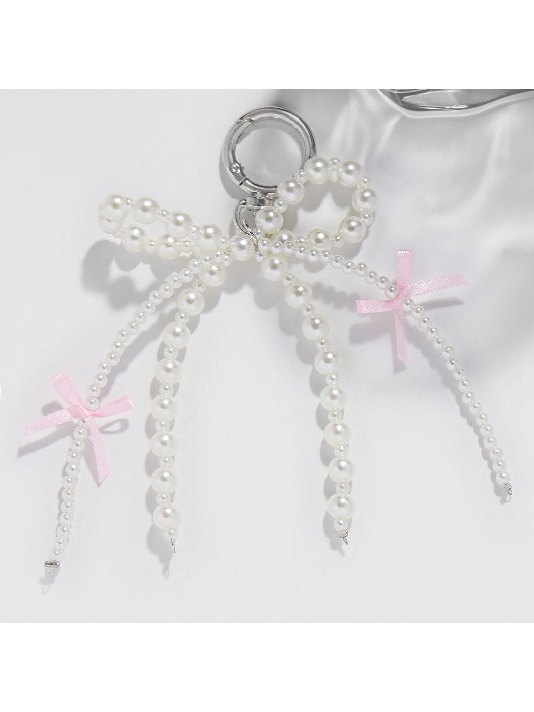 Keypus - Beaded Ribbon Bow Pendant Key Ring Keychain