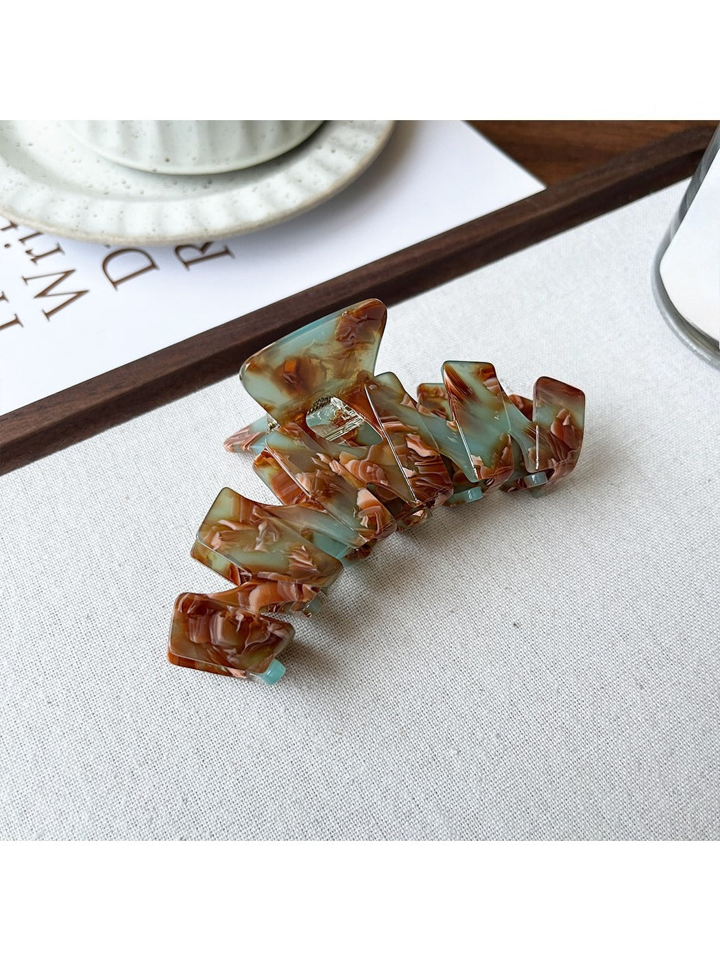 Beau - Modern Minimalist Ring Detail Hair Claw Clip