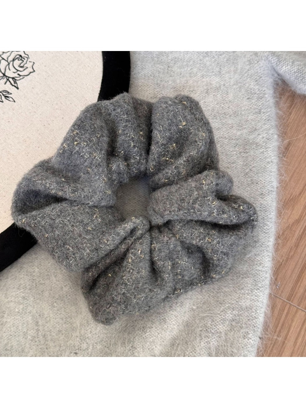 Gifty - Elegant Soft Plush Scrunchie