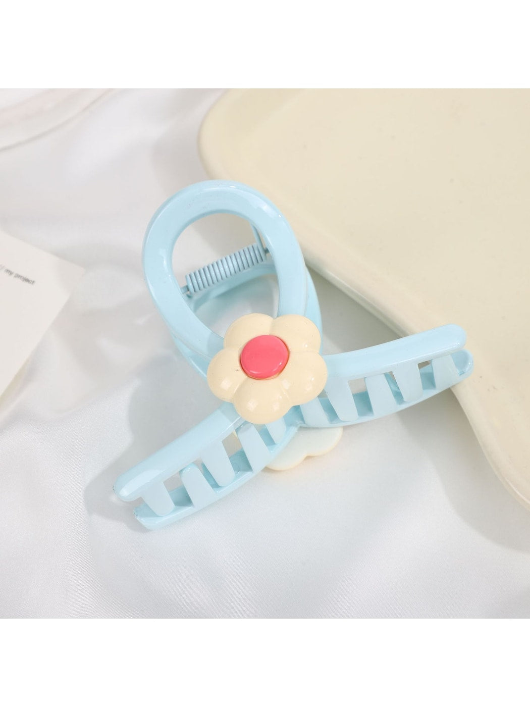 Beau - Retro Floral Bow Shape Hair Section Claw Clip