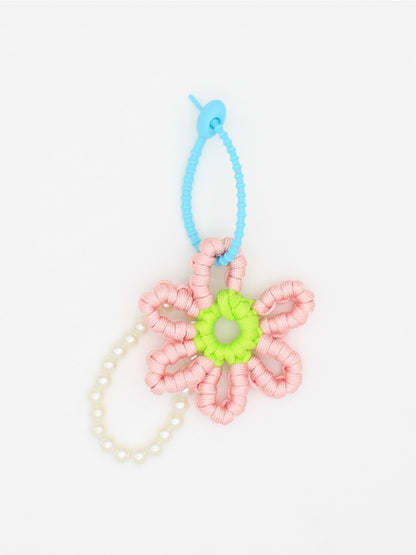 Keypus - Carrot Flower-Shaped Keychain