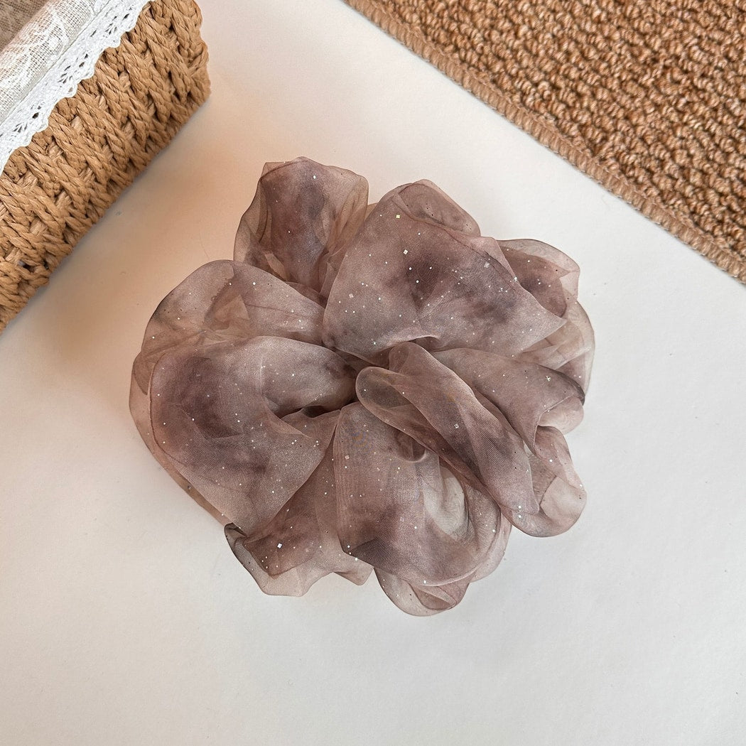 Gifty - Elegant Ruffle Muted Scrunchie