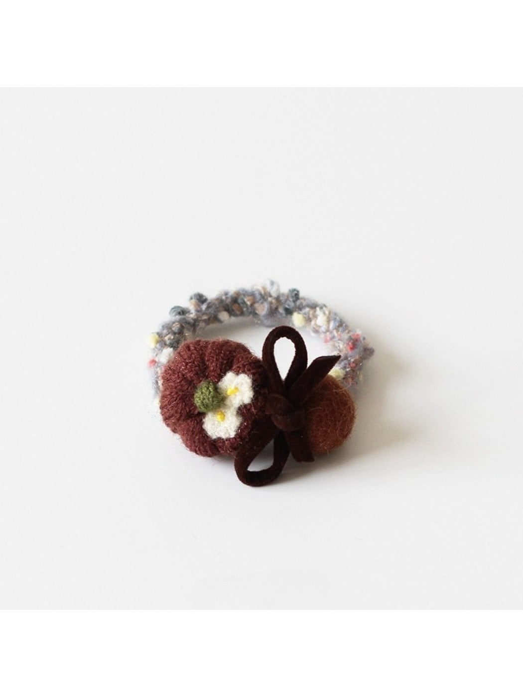 Gifty - Elegant Floral Hair Tie