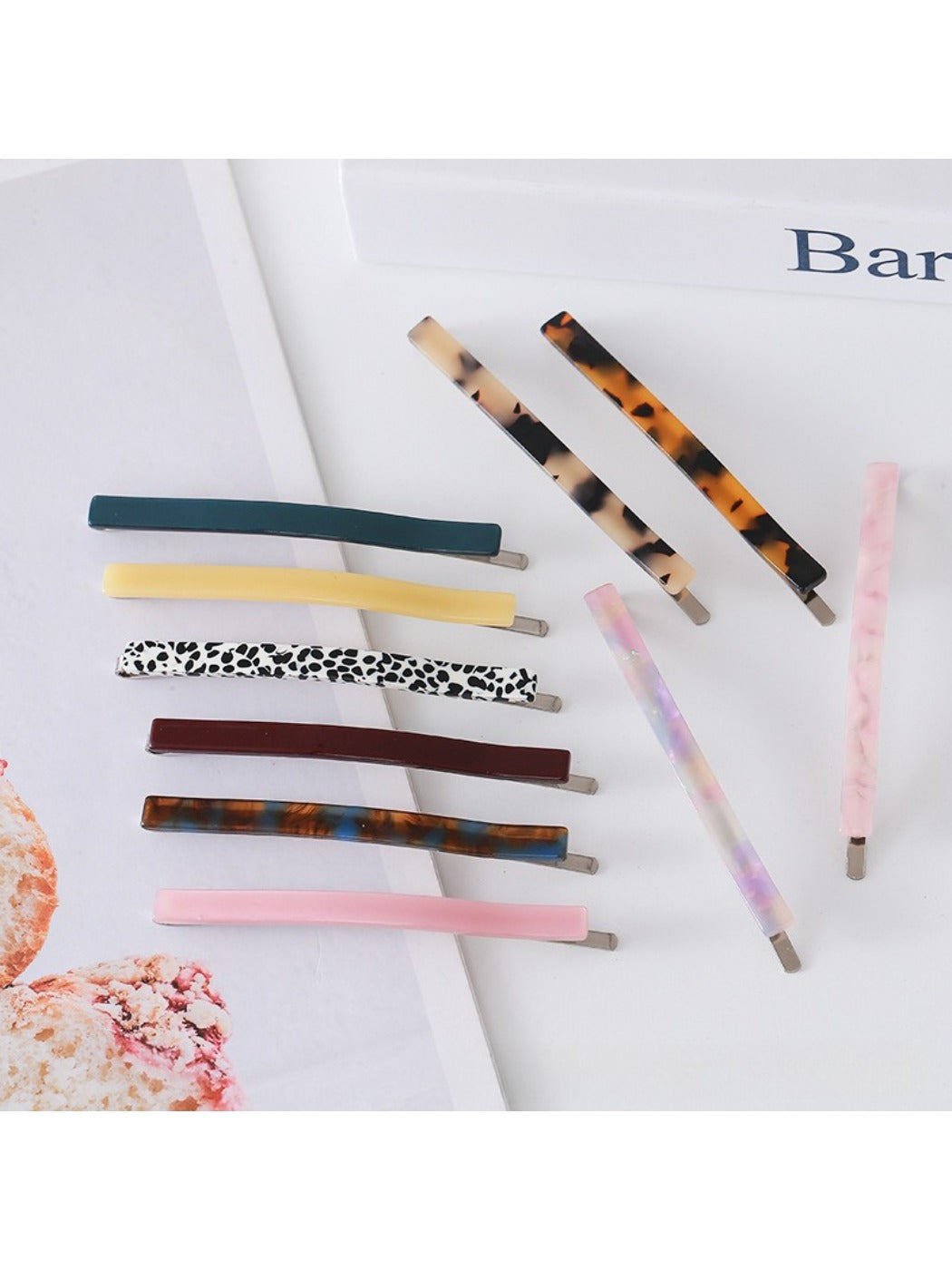 Beau - Chic Minimalist Square Hair Clip