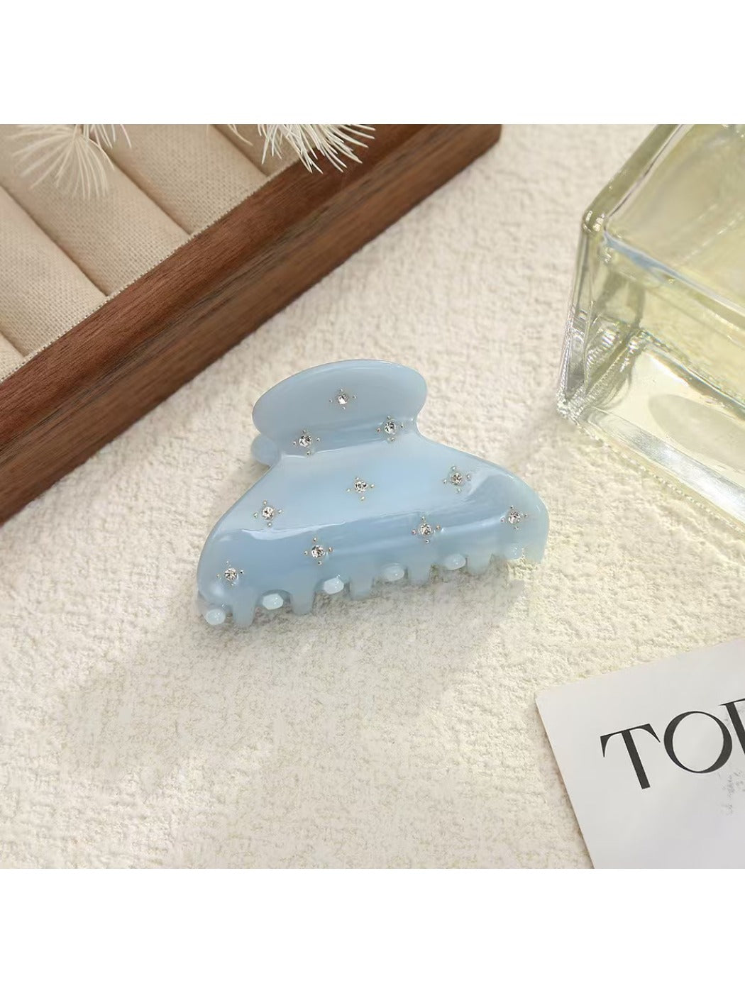 Beau - Adorable Half Moon Design Hair Claw Clip