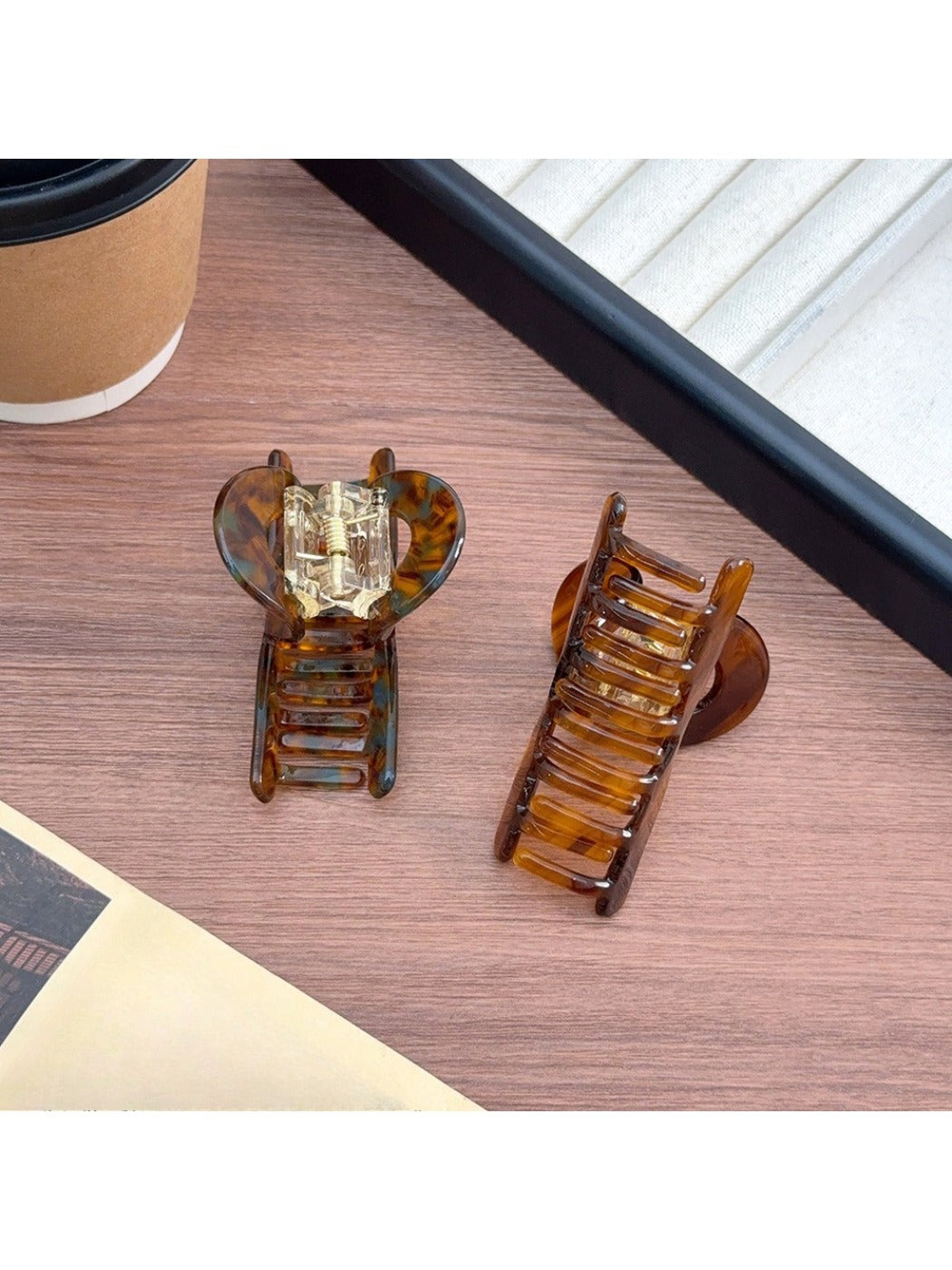 Beau - Stylish Versatile Acetate Hair Clip