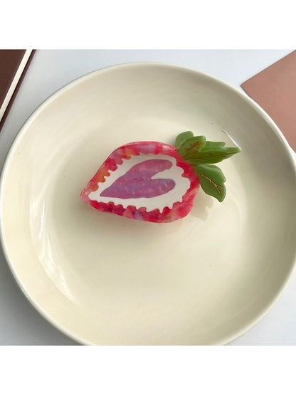 Beau - Strawberry Heart Hair Clip