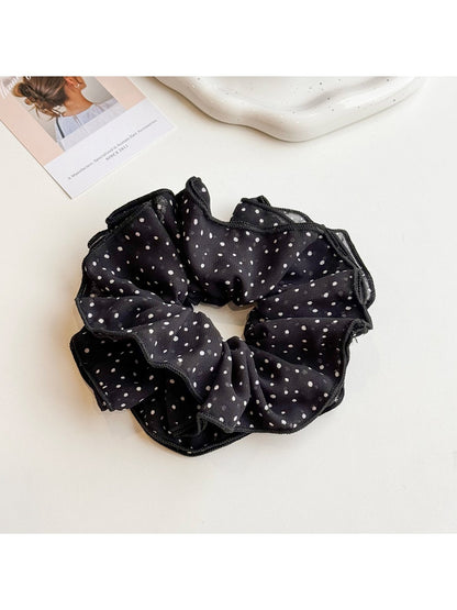 Gifty - Four Layer Wave Dot Hair Circle