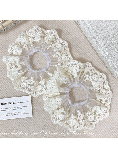 Gifty - Sweet Lace Hair Loop