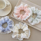 Gifty - Sweet Lace Edge Scrunchie