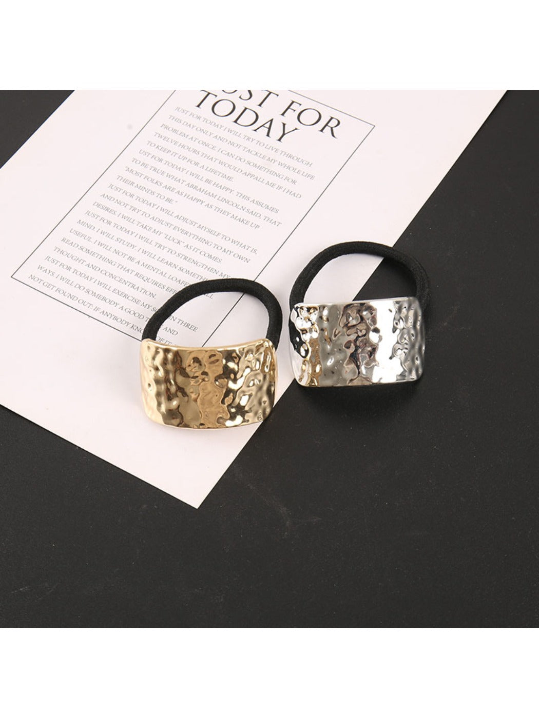 Gifty - Chic Wide Band Hair Tie