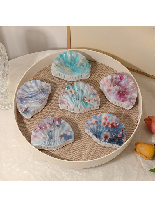 Beau - Pretty Fan Shaped Hair Clip