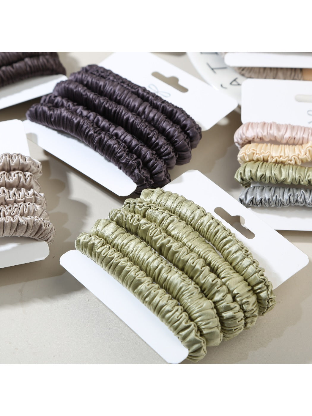 Gifty - Solid Color Crinkle Hair Tie Set