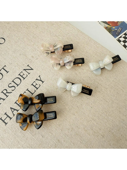 Beau - Trendy Bow Hair Clip