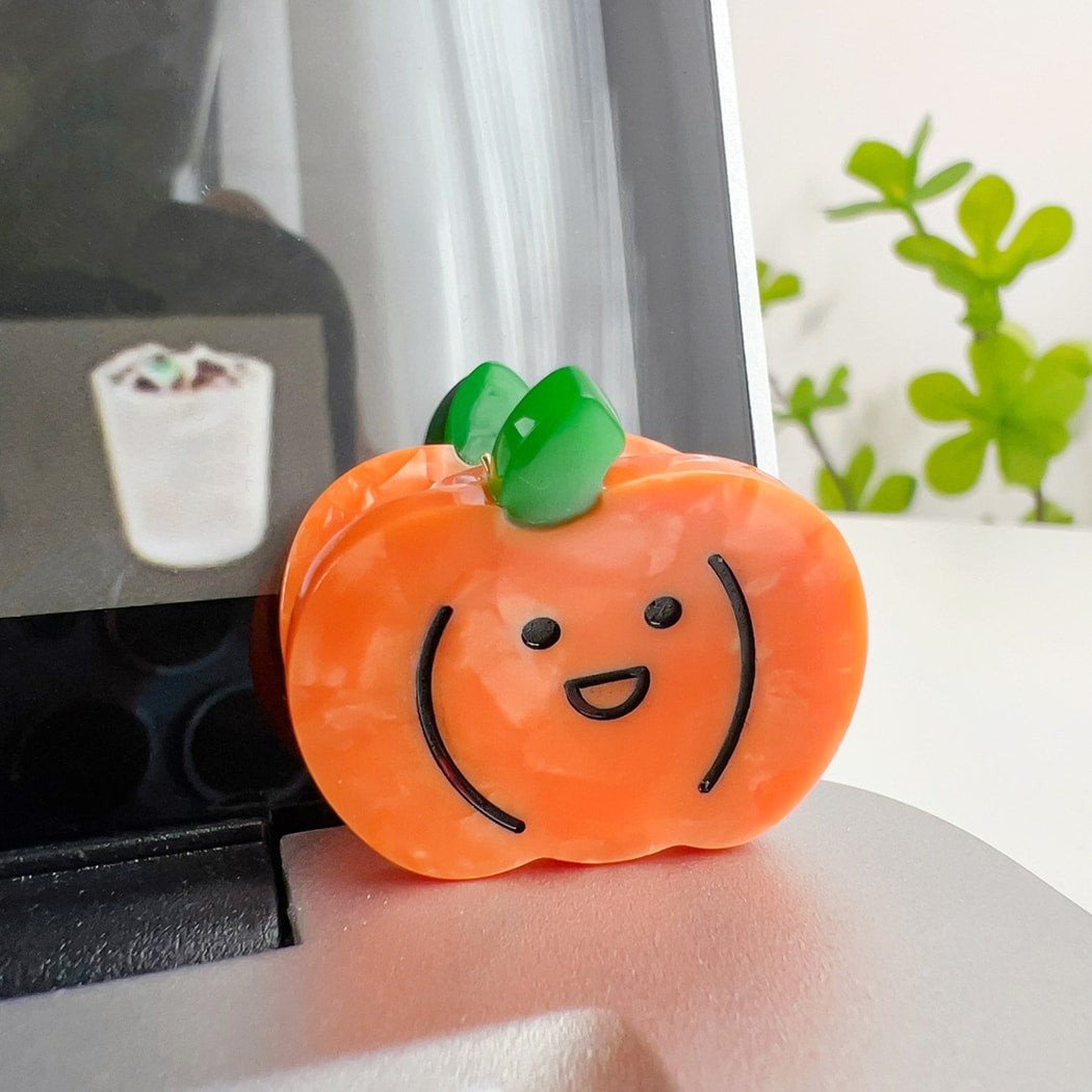 Beau - Playful Vegetable Shape Claw Clip