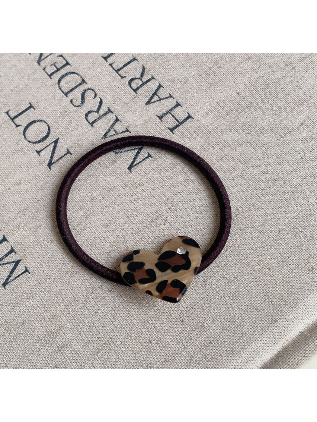 Gifty - Retro Leopard Print Hair Tie