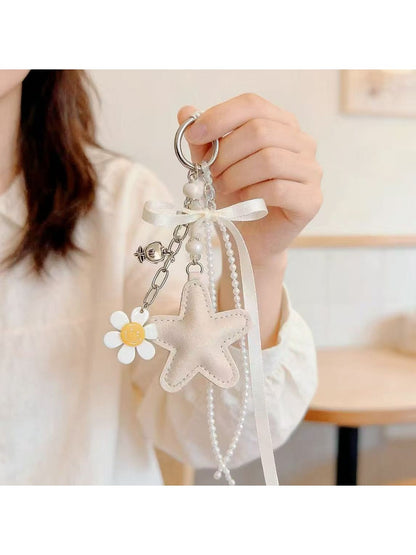 Keypus - Adorable Smiley Face Star Charm Keychain