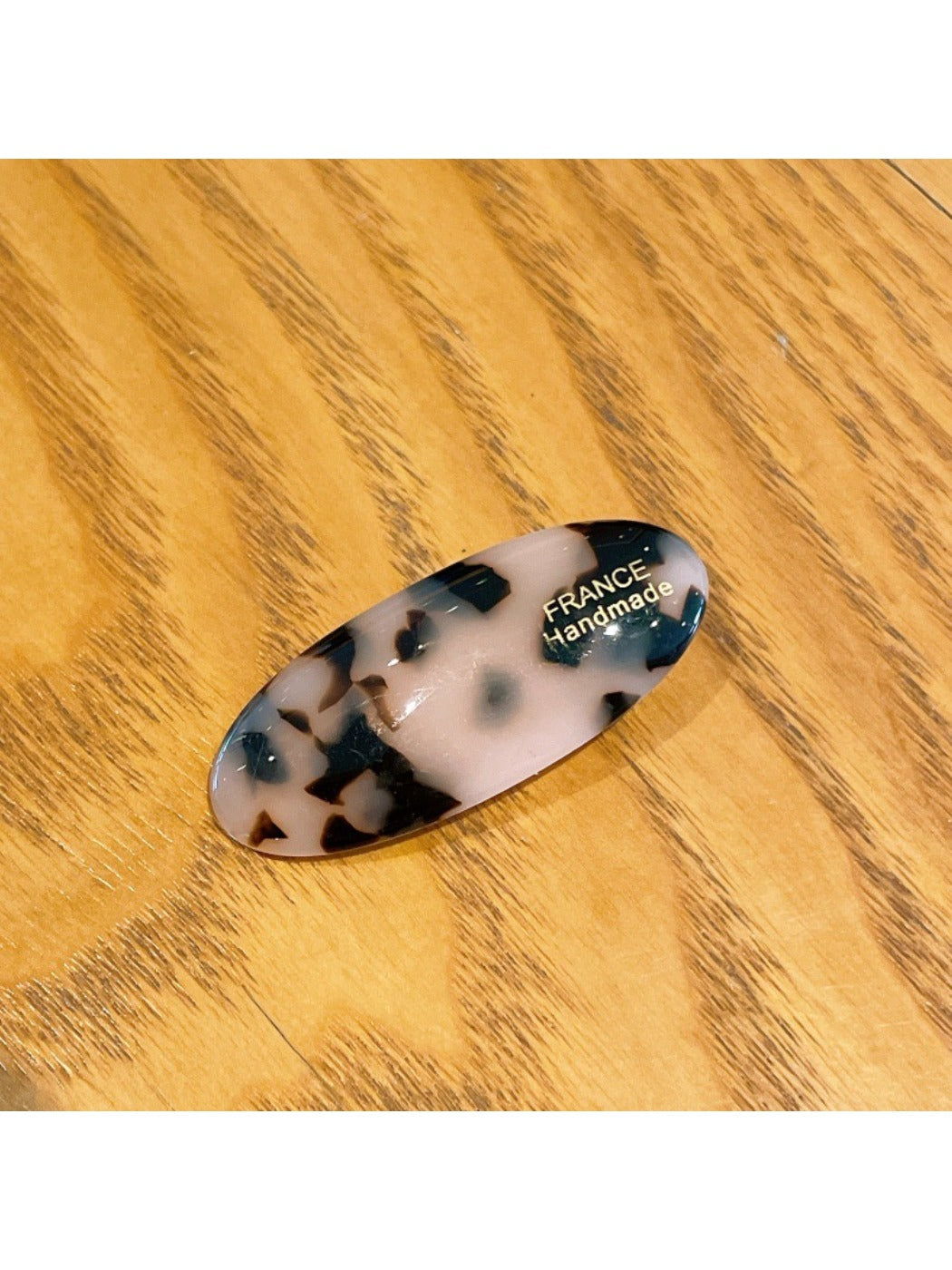 Beau - Oval-Shaped Small Vintage Hair Clip