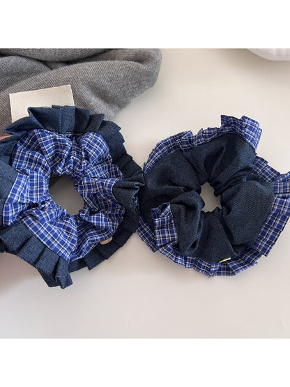 Gifty - Blue Plaid Scrunchie Hair Tie