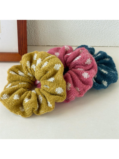Gifty - Loose Knit Scrunchie Hair Tie