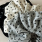 Gifty - Trendy Floral Hair Scrunchie