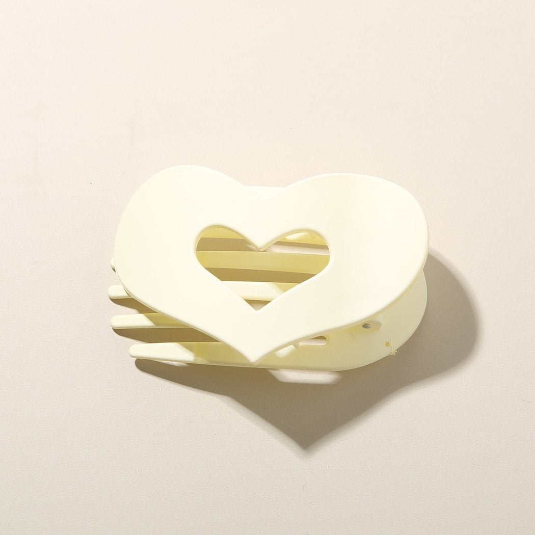 Beau - Heart Cutout Matte Hair Clip