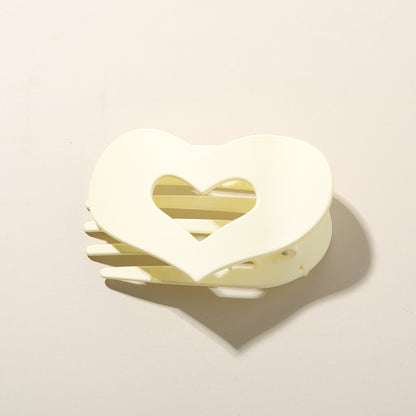 Beau - Heart Cutout Matte Hair Clip