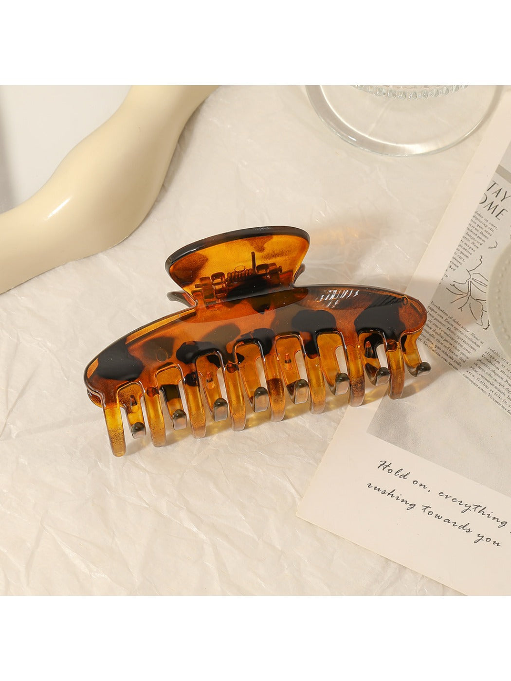 Beau - Vintage Leopard Print Half Moon Claw Clip