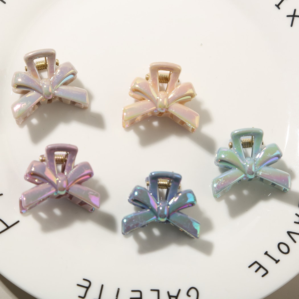 Beau - Glossy Bow Design PS Alloy Claw Hair Clip